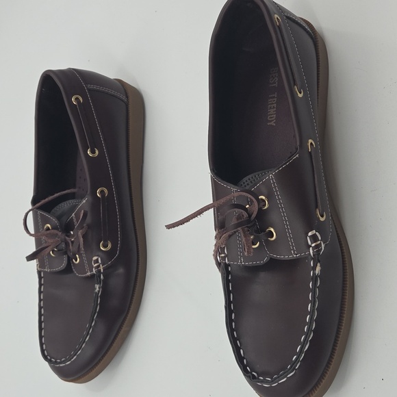 Elegant Brown Boat Shoes - Picture 13 of 16